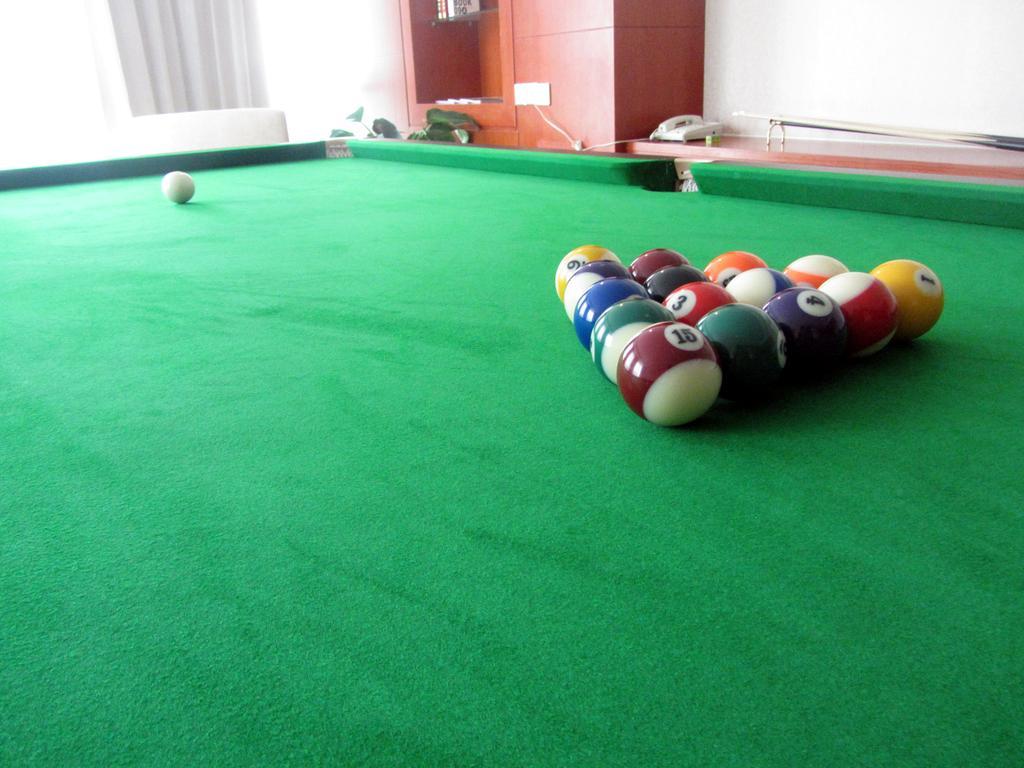 Xi'An Qu Jiang Yin Zuo Hotel Екстер'єр фото